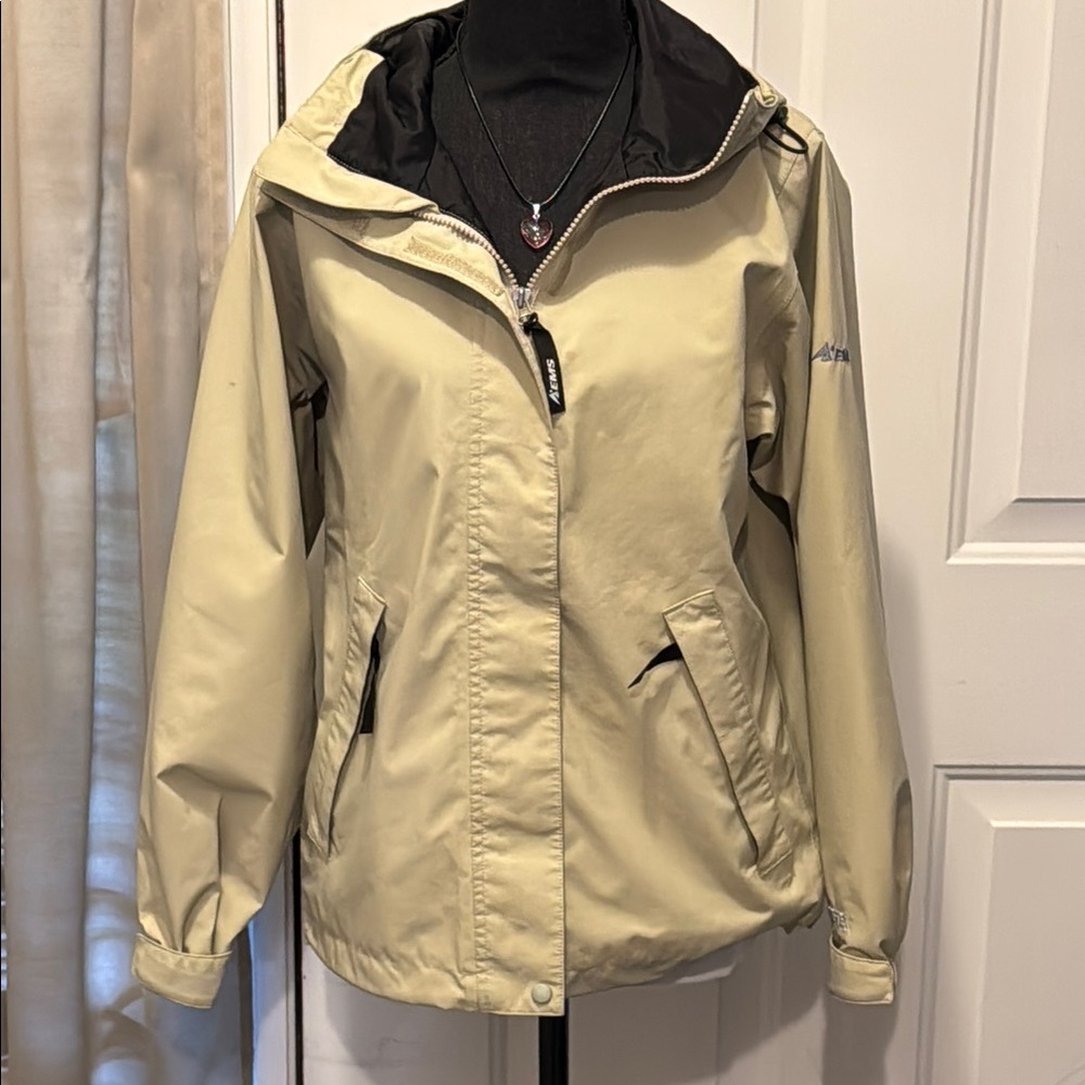 Women's EMS Gore-Tex Cream Jacket
